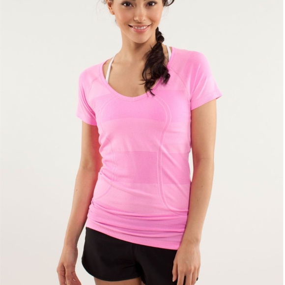 Lululemon Run: Swiftly Tech V Neck - Raspberry Glo Light - Picture 1 of 5